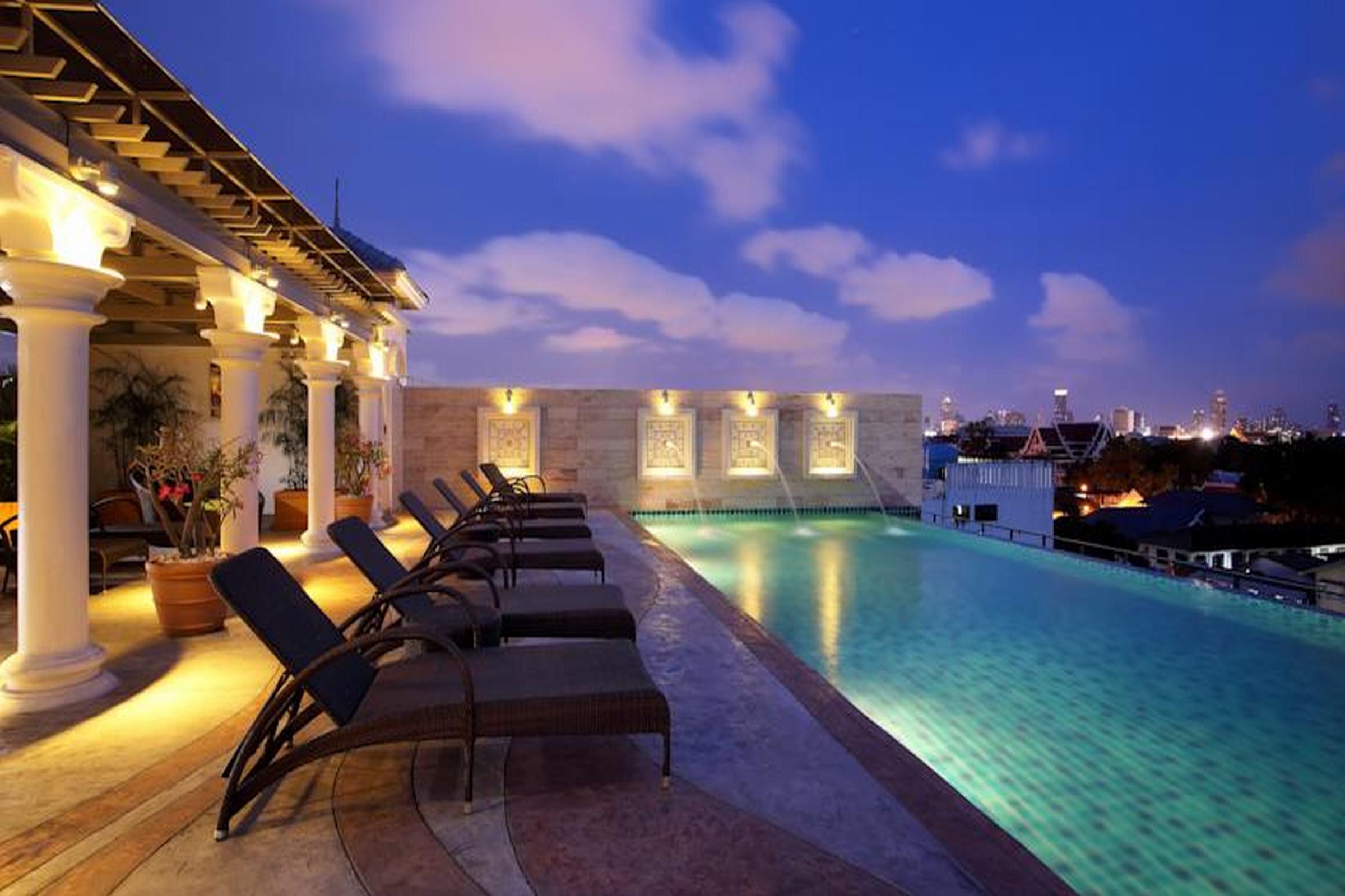 Chillax Resort Bangkok Exterior photo