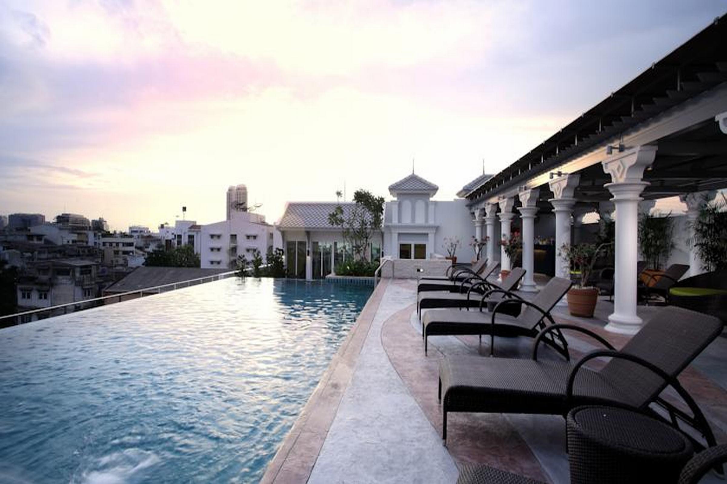 Chillax Resort Bangkok Exterior photo