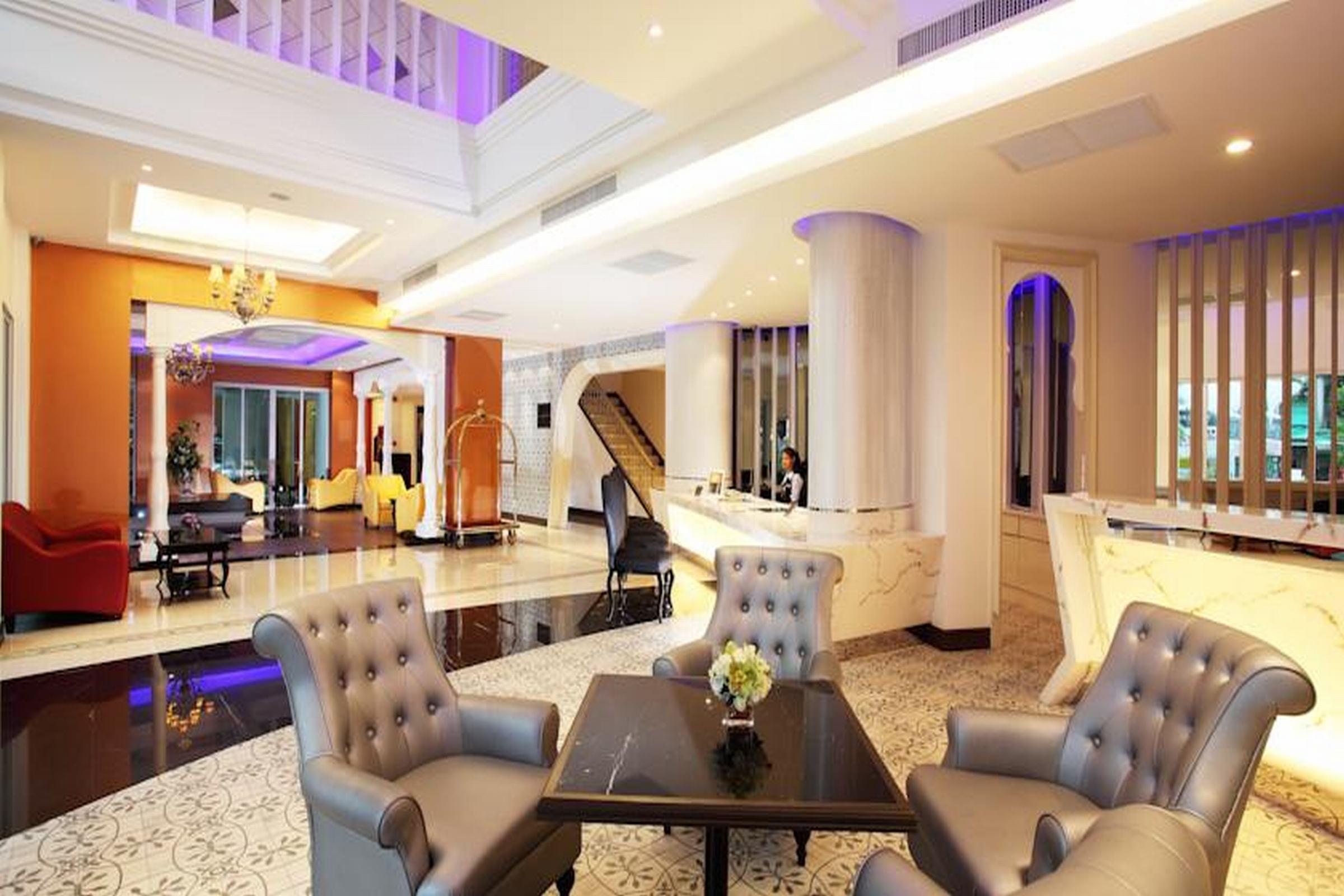 Chillax Resort Bangkok Exterior photo